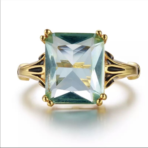 Aquamarine and Gold Statement Ring - Picture 4 of 7